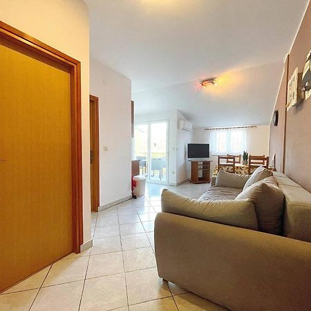 Apartments Capic Z บัชกา ภายนอก รูปภาพ